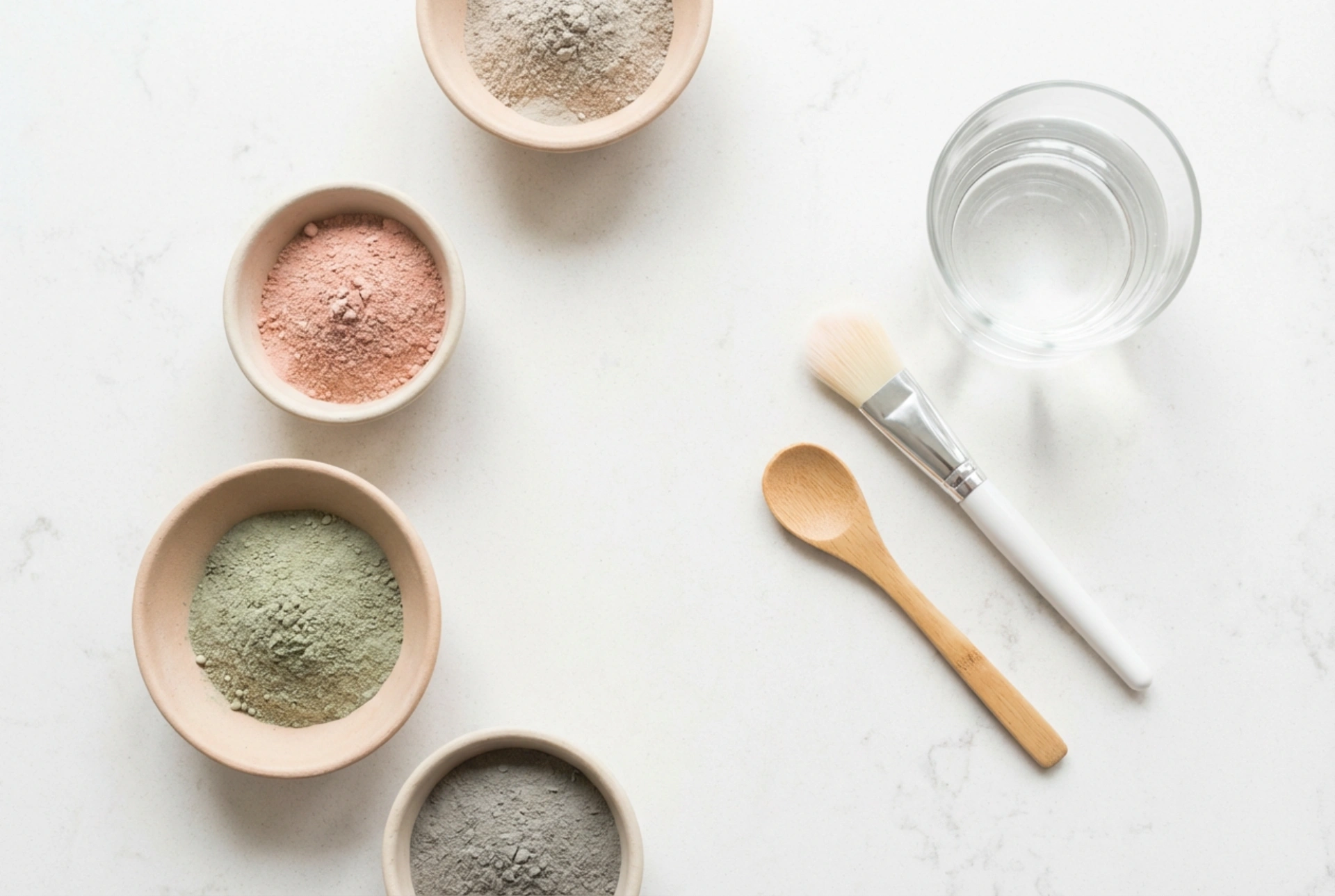 Mo geavahit láiremáskka iešguđetlágan liikkiide: segohussuopmanat ja bassan