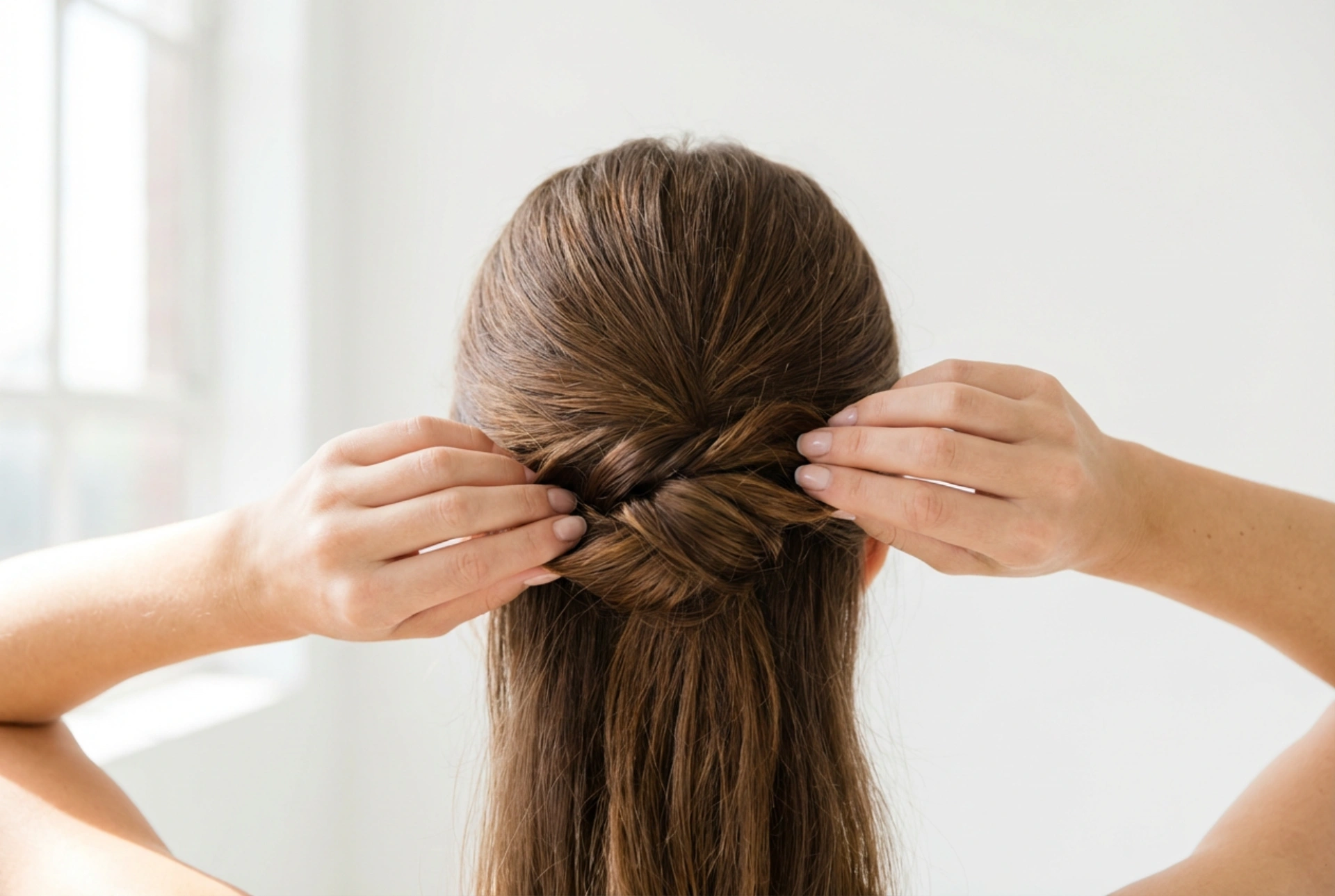 Långt hår: vardags- och kvällsfrisyrer i några enkla steg