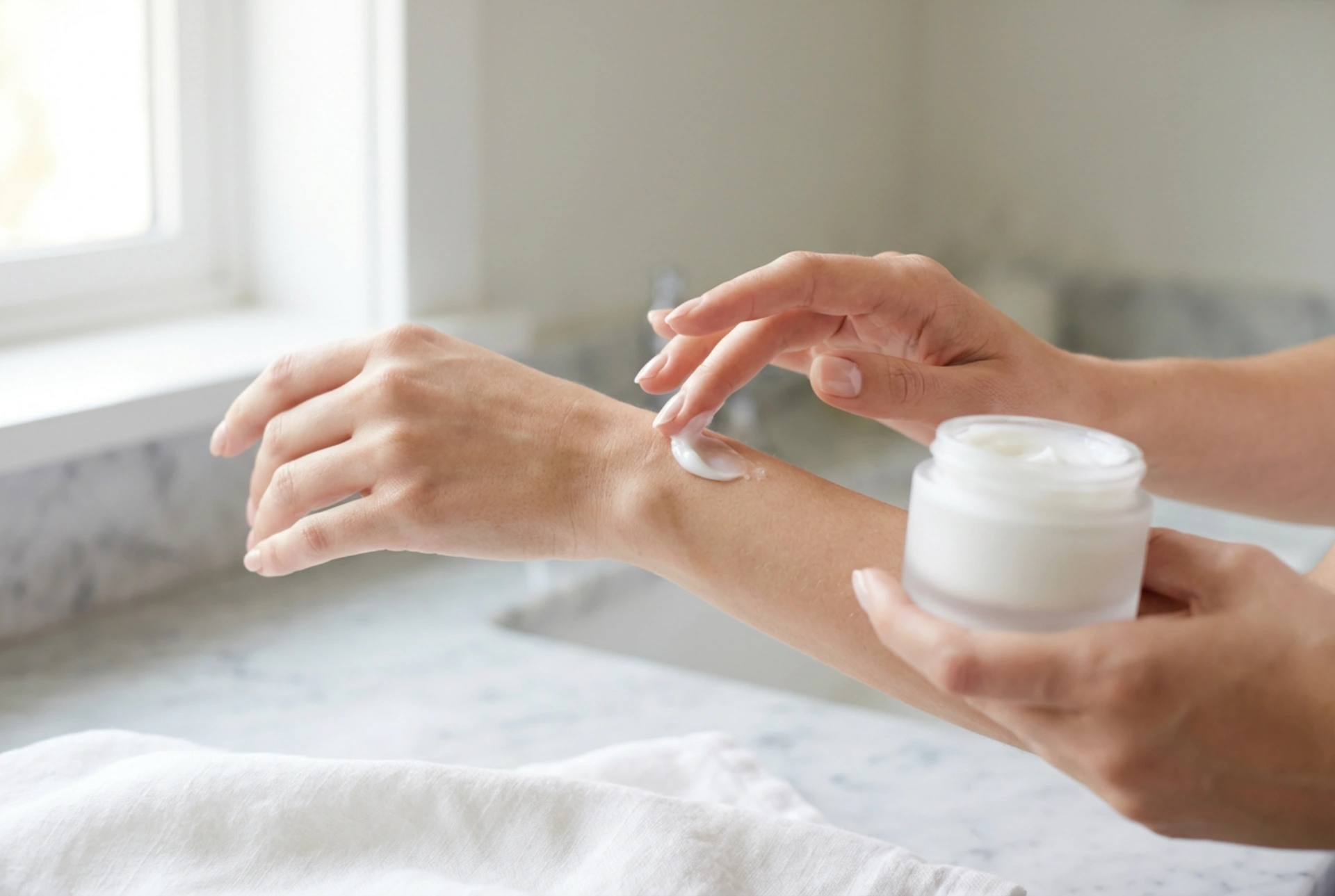 Intimområden: hårborttagningskräm för kvinnor, val och applicering