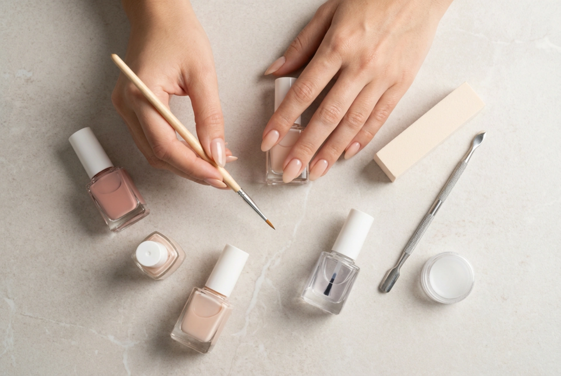 Nagelkit för nybörjare: Plan för dina första nagelstylingar